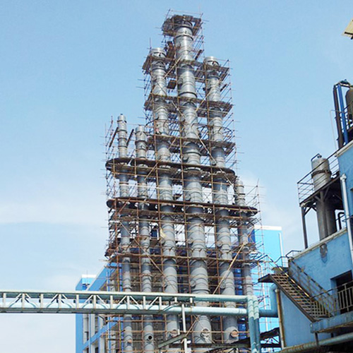 Industrial methyl alcohol distillation columns or towers